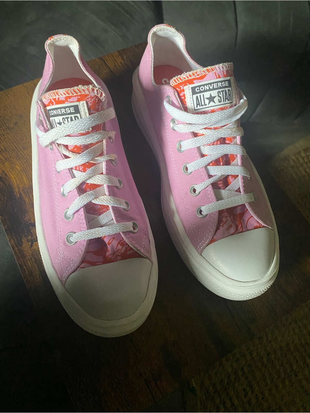 Converse Low-Top platform Canvas Sneakers in Pink and orange & White sz10